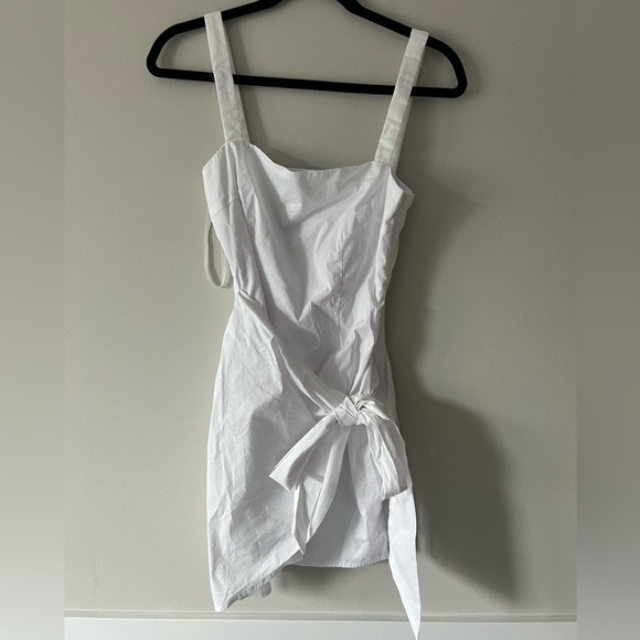 Superdown Macie Wrap Mini Dress White Size Small - Picture 5 of 8
